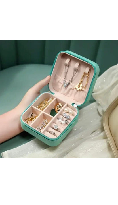 Square Velvet Jewellery Travel Organiser Box