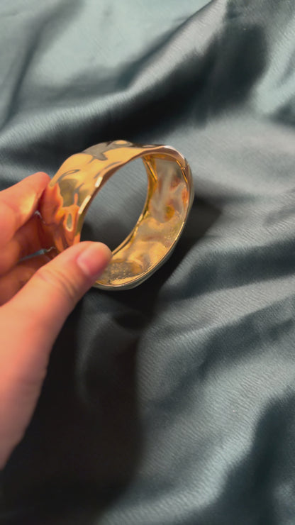 The Horizon Ripple Cuff ✨